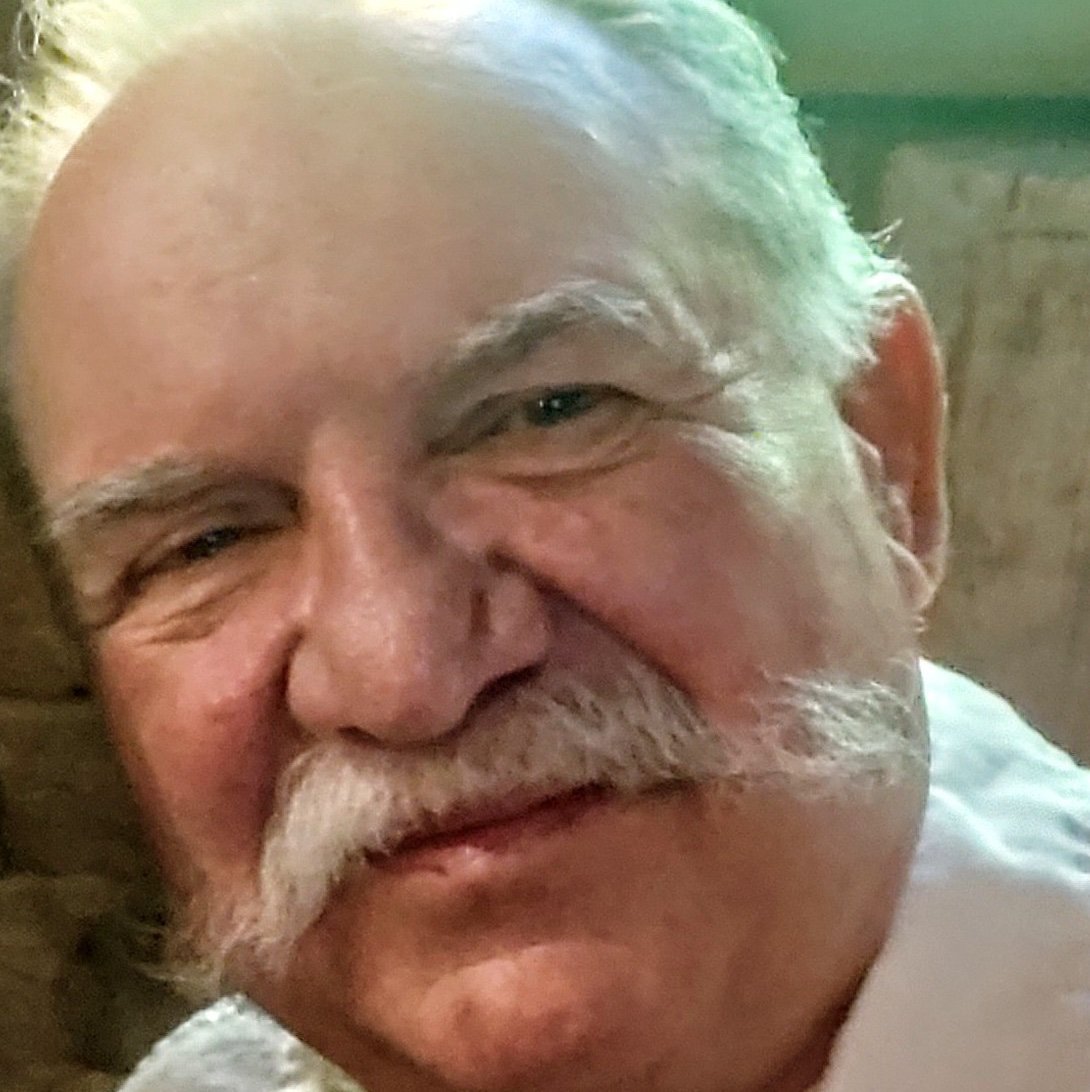 MarkNowa75's profile picture. 