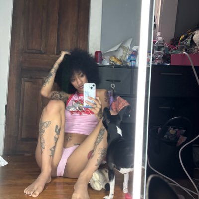 ItsJustTayTayaz's profile picture. 5135461504 for Content Ft Or Videos 🥰💕