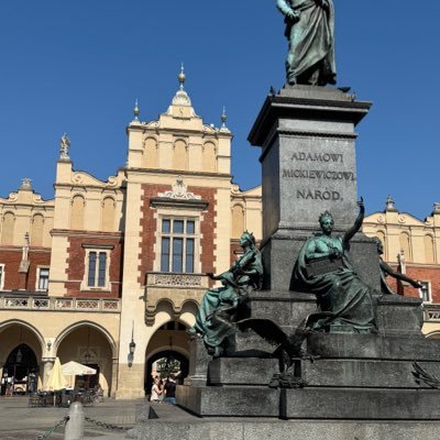 dezre_'s profile picture. vote for the ndl