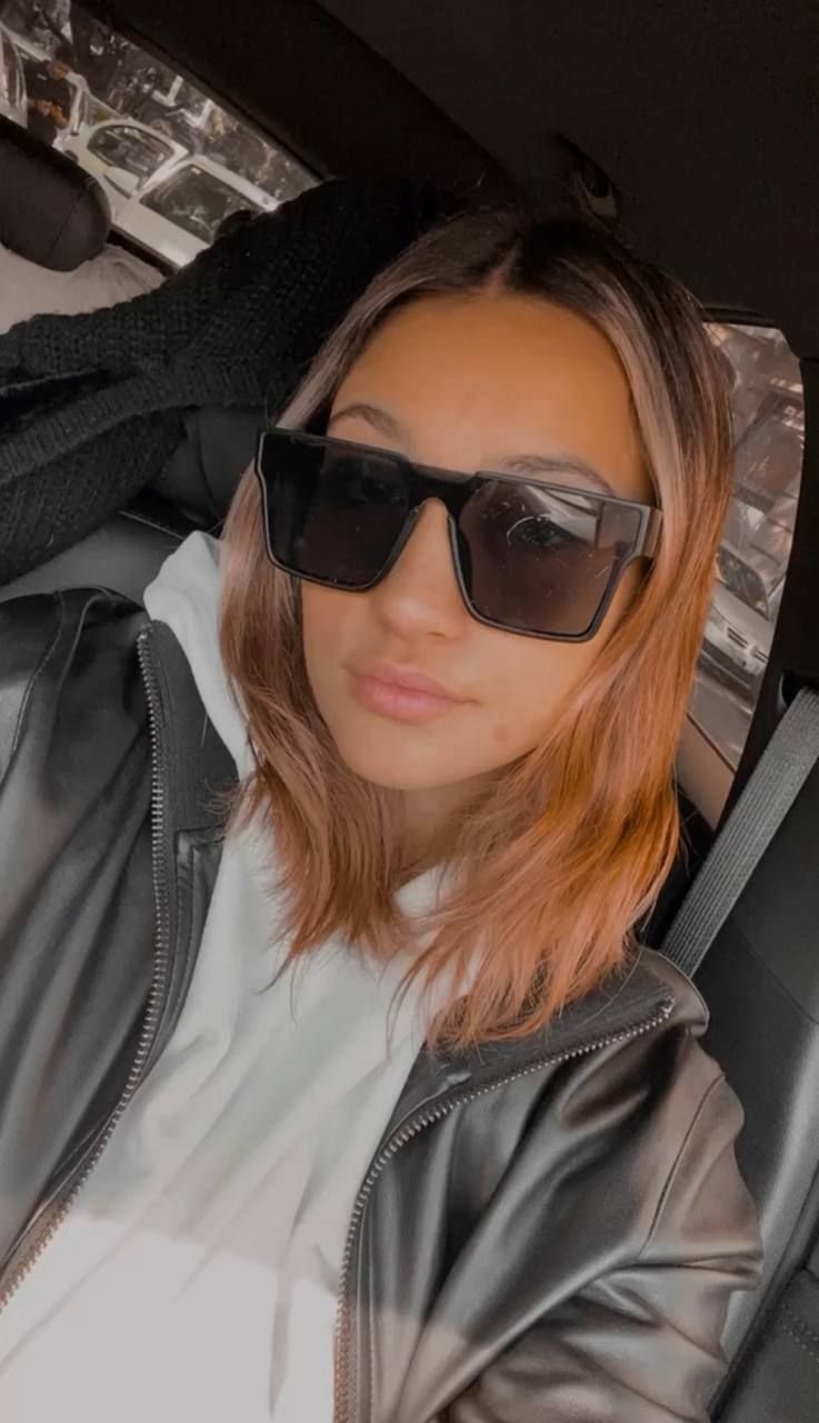 santoslavinia98's profile picture. helo f/21 ▪ separate accountsearching 4friendos/anyone niceto hang with