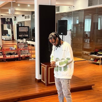 Rozy_beat's profile picture. Musician | Music Producer |