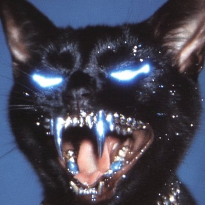 JaSmine_withaS's profile picture. Foodie, ♓️ love,🪴 hoarder, Sage 💨