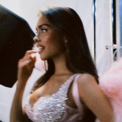 ossinast's profile picture. 𝑚𝑢𝑠𝑡 𝑏𝑒 𝑡ℎ𝑒 𝑠𝑒𝑎𝑠𝑜𝑛 𝑜𝑓 𝑡ℎ𝑒 𝑤𝑖𝑡𝑐ℎ. 𝗮𝗹𝗮𝗿𝗶𝗰 𝗼𝘀𝘀𝗶𝗻𝗮𝘀𝘁, 𝗰𝗵𝗮𝗿𝗹𝗲𝘀 𝗹𝗲𝗰𝗹𝗲𝗿𝗰 𝗲 𝘂𝗺 𝗰𝗼𝗽𝗼 𝗱𝗲 𝗮́𝗴𝘂𝗮.