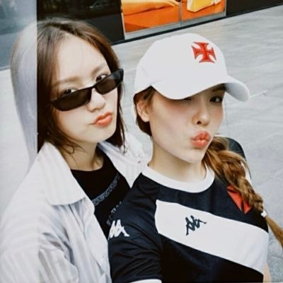 mheeandsy's profile picture. obsessed with lmsy | @sonyasarann 🩵@lookmheewang