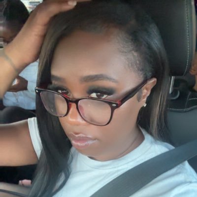 FuckImBizarre's profile picture. R.I.P Gma Mae, T-Hall,#KenUNot, Sahara, #LLM😇😘