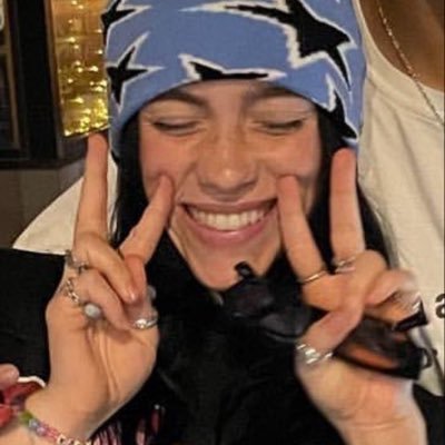 lotusvamp's profile picture. billie eilish and twenty one pilots are my life ₊˚⊹☆ I block minors & assholes