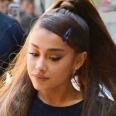 ariatriz's profile picture.