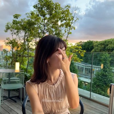 hmwrin23's profile picture. ｜👫🏻+🐶｜🗼区在住(月2~軽井沢🏡月3~8ラウンド⛳️)｜20代後半の専業妻が独り言してるアカウントです〜｜知り合いの方は恥ずかしいので見つけたら教えてください…🙏画像の保存,転載禁止でお願いします