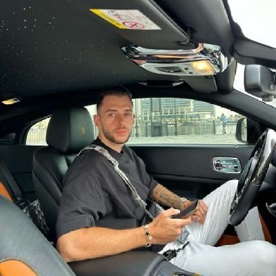 Ageorge_perez's profile picture. 📍DE | 10 years trader | This is my only account! #maga #escapingmatrix