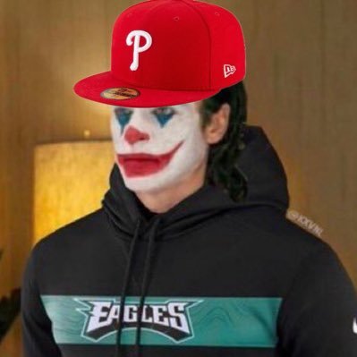 CharlitKae's profile picture. 