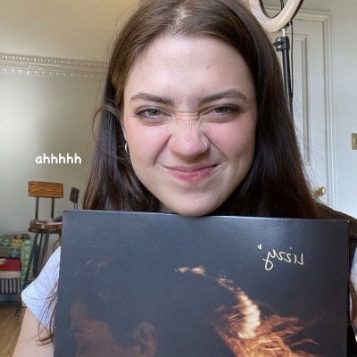 betty13cardigan's profile picture. I ᰔ taygracie 𝜗𝜚 glitter on the floor after the party ⋆˙⟡ 22 years old⊹₊⋆ she/her | gaylor dni #tuckfiafall