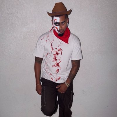 devintsmith4's profile picture. IG: devintsmith , positivevibezclothing_co , smittyparties