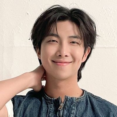 chyperlinebts's profile picture. bts collector | ot7, álbuns, pcs | +60 proofs