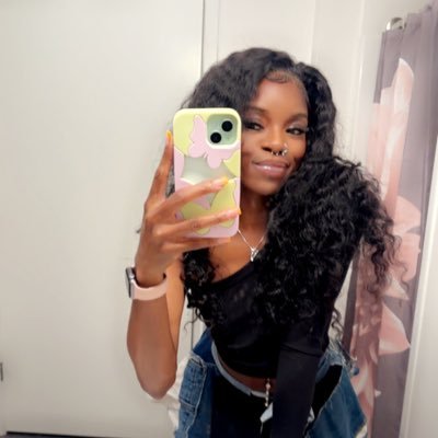 xBrittanyyyy_'s profile picture. Your Favorite Massage Specialist 💆🏾‍♀️💕🌸✨ Come get B O D Y ‘ D 🫶🏾