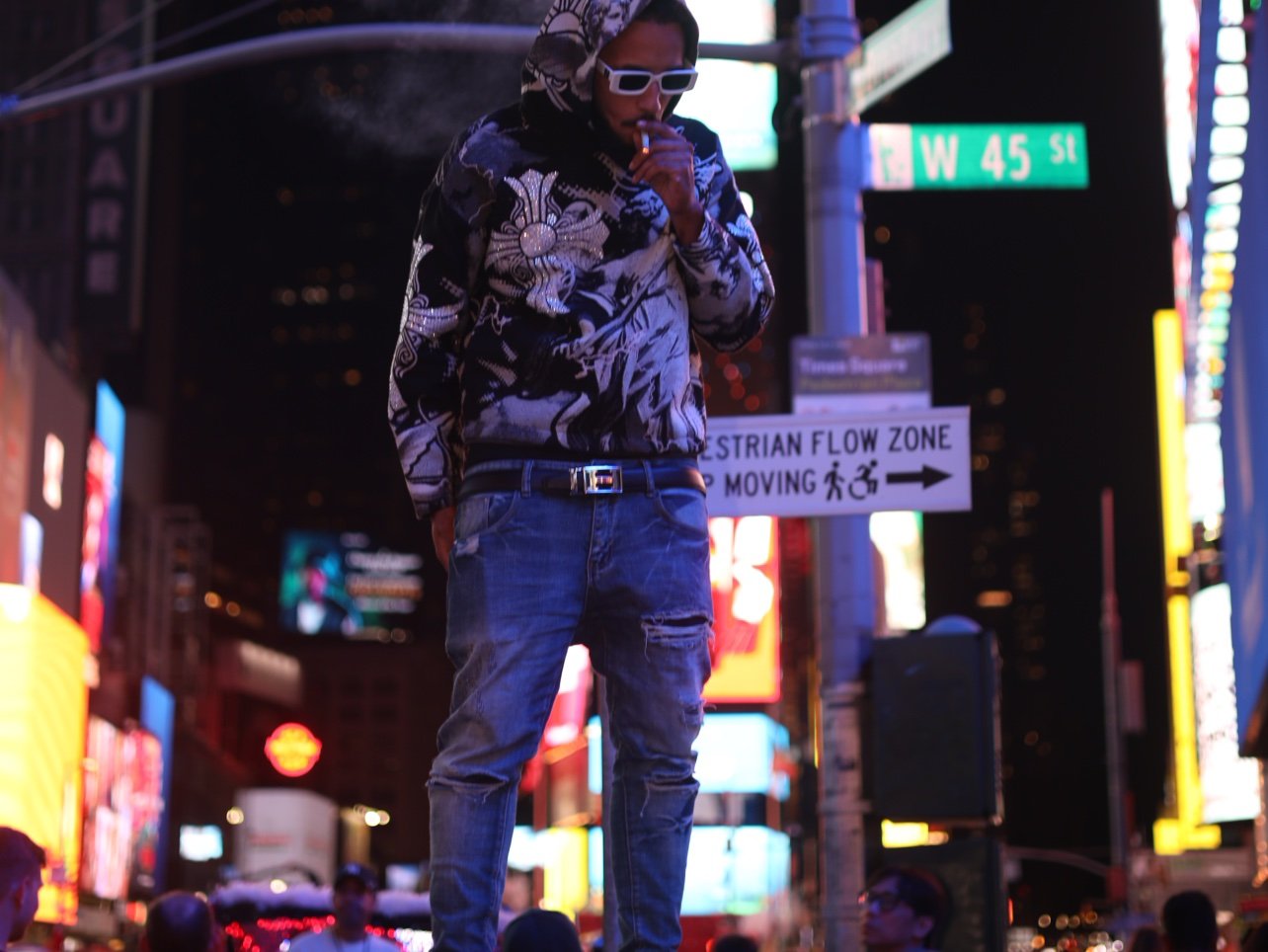 Wavyintheway's profile picture.