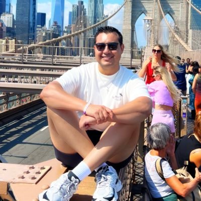 Alexipuff's profile picture. ✝️ University of Arizona alum 🐻⬇️ ΣΛΒ BANG BANG ‼️