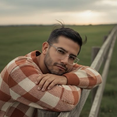 AlainSinuhe_'s profile picture. Yo soy de esas cosas que son tan bonitas, que van a la costa y adornan el mar. Instagram: @alainsinuhe 💕✨