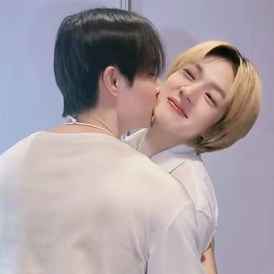 Kerocwrzee's profile picture. แอคเก่าขิต 🌸Love NuNew Love Pruk Pruk🌸

#NuNew  #NanaNu #Zunshine #ZeePruk #ซนซน #ZeeNuNew