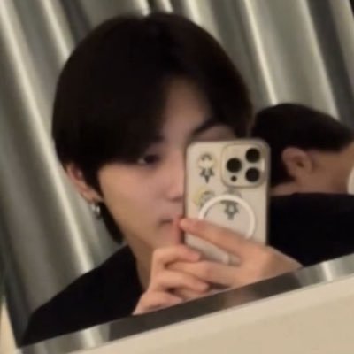 rattatueisme's profile picture. ขอบตาบอกยังไหว