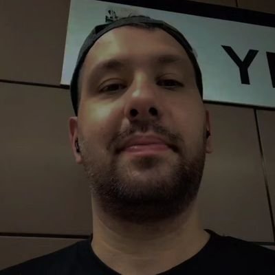 ketcmayones's profile picture. ✒