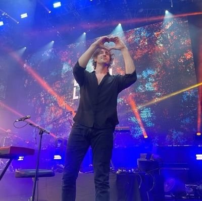 DeanLewis456886's profile picture. songwriter and music artists