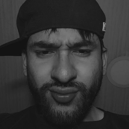 SilvaCams7u7's profile picture. @.@