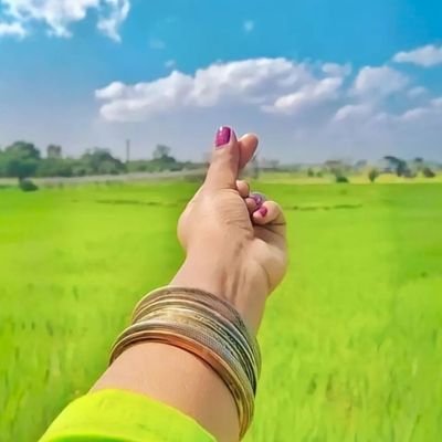 Priite11's profile picture. 100% F0ll0W B4CK
Tech Enthusiast | Memer | Latest tech news, exclusive deals & offers. Follow for more insights.