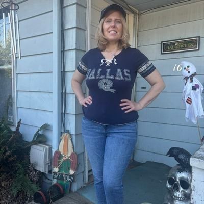 mlynn2700's profile picture. 