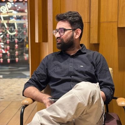 sshamshi's profile picture. programmer || Software development consultant ||