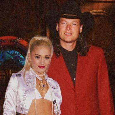 akn73037914's profile picture. this is my private account my great fans I can only write you on here love you all 😘