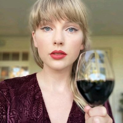 nicstainedteeth's profile picture. 26 btw