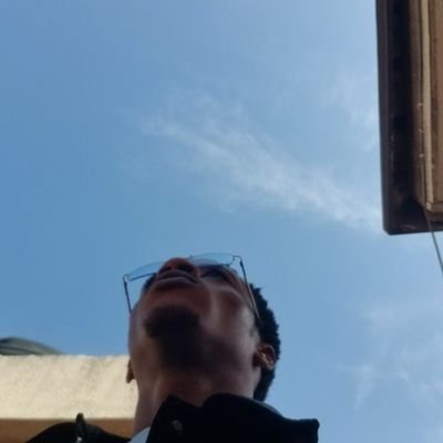 FutureBright__'s profile picture. Vision | 📈 Growth | 🌍 Global
