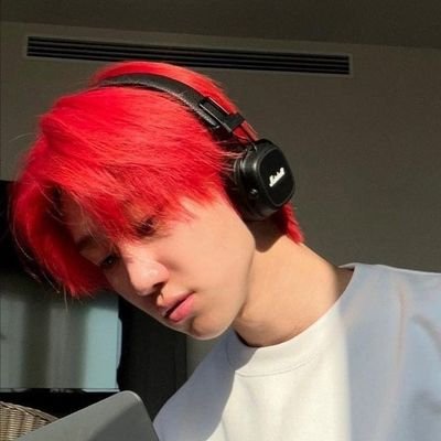 podolangsa__'s profile picture. omnivora gurll

diamond boys 💙🩷

💞Safe Space💞