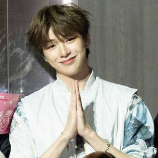 Orapinploy's profile picture. 𝘒𝘈𝘕𝘎 𝘋𝘈𝘕𝘐𝘌𝘓🐶 | 𝘖𝘕𝘎 𝘚𝘌𝘖𝘕𝘎 𝘞𝘜 🐱 ㅣ𝘕 𝘐 𝘌 𝘓 𝘖 𝘕 𝘎 |𝚠𝚎𝚕𝚘lFLOWD|강다니엘 | 옹성우 l TREASURE💎 | GOT7💚| BABYMONSTER😈l DESIRE4 l TIANZI