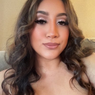 j_tello15's profile picture. 