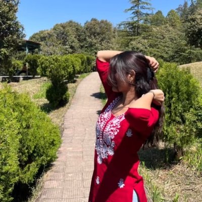 anushkaatwt's profile picture. 19, Engineer