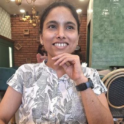 Bhagyashree321's profile picture. Trying to be a diamagnet out of fear of susceptibility ~ Uddharet atmana,atmanah atmanaha