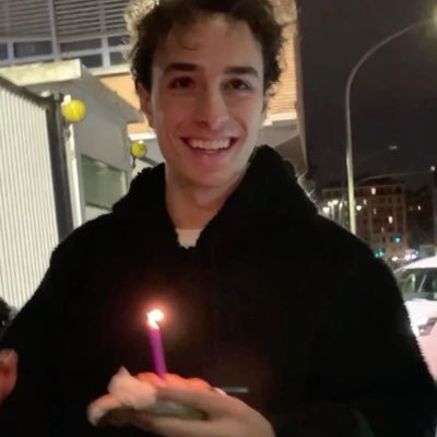 TR1ST3NUV0L4's profile picture. simuel canon