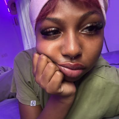 antifairyy's profile picture. 🧝🏾‍♀️ || cat mom || lifestyle creator || nail tech|| entrepreneur ||model|| red flag 🚩