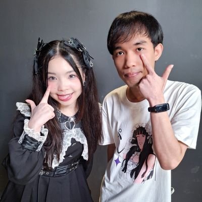 EarthPSC's profile picture. Always a stranger.