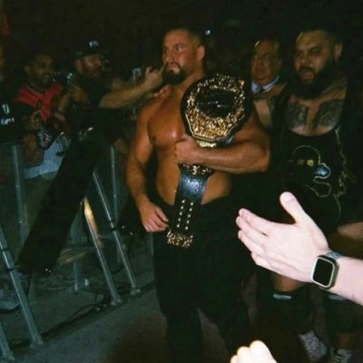 kuzenjoyer's profile picture. 