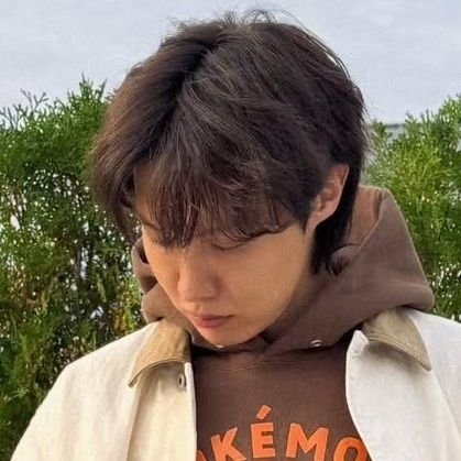 rivercassano's profile picture. 알리~ army ot7, esposa do hoseok, dorameira, ficwriter | fan acc & surtos nas horas vagas | s!her | tô no @rkive_hopelab