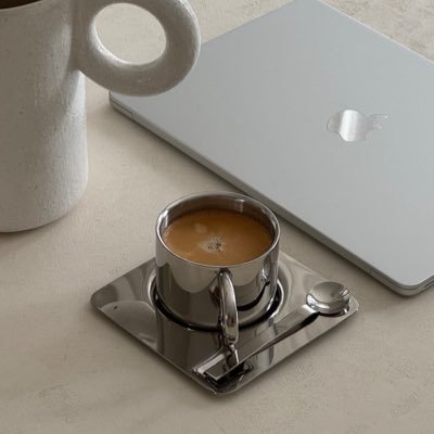 vill014's profile picture. maybe in another life