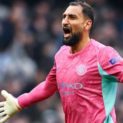 larteley_y's profile picture. Music | Books | Ambivert | Cityzen🩵| Foodie | Anime | Hebrews 11:1