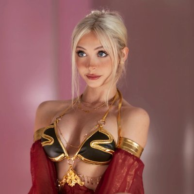 REACHLA's profile picture. Tap me now 😈👇🏻