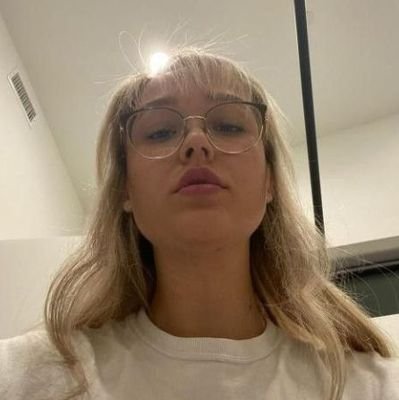 roseaballe00's profile picture. 💙💙💫