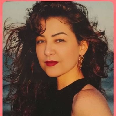 india_dalva's profile picture. My name is Índia...
 Happy woman...
Focused on preserving nature
I love the birds 
Love is the heat that warms the soul.. 
live in Brazil🇧🇷
#ilovegraham💙