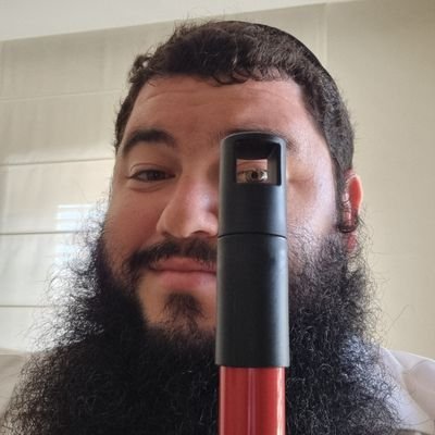 shlomi5780703's profile picture. לב נשבר