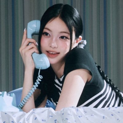 aboutidolgirls's profile picture. 