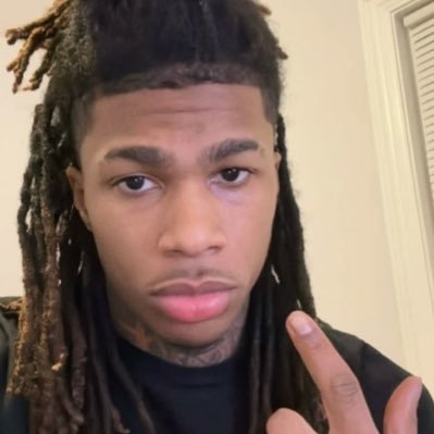 snipedyourgirl's profile picture. Come vibe 😆 / Fuck twitter this my 2nd account